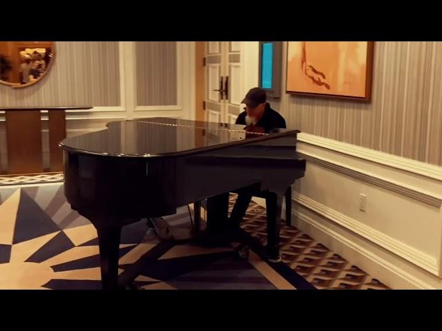 Found a piano at this hotel