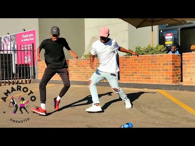 Reece Madlisa & Zuma ft Mshunqisi (I'ytsimbi Zase Envy)