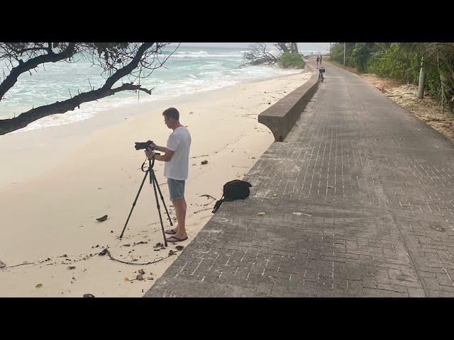  La Digue Seychelles CLOUDY RIDING