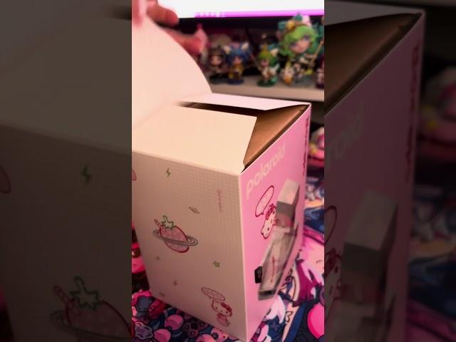 THIS HELLO KITTY POLAROID IS THE CUTEST! #hellokitty #polaroid #unboxing #sanrio #cute