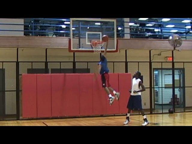 5'7" (170 cm) First Dunk! Very Motivational!