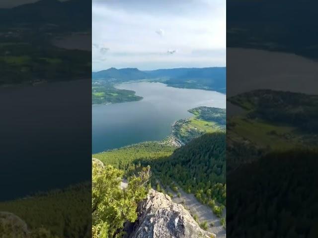 Views over Shuswap Lake