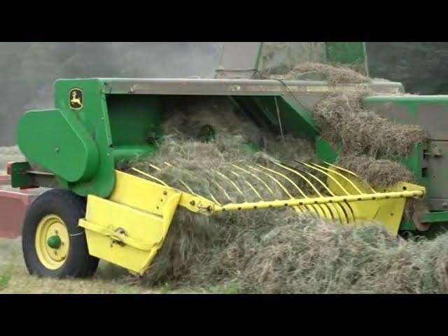 John Deere 459 Baler at Glovers Farm