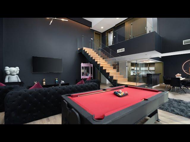 Bachelor's Downtown Duplex | Dubai's Top 50 Homes