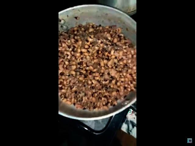 Beans wtf you may got the beans but I got the honey you got the honey but I got the sugar