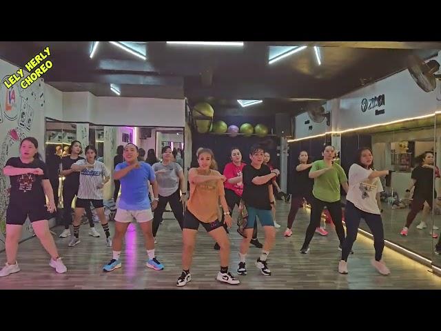 CUANDO TE VI - MARIA BECERRA | ZUMBA | DANCE | FITNES | CARDIO | WORKOUT | CHOREO | LELY HERLY