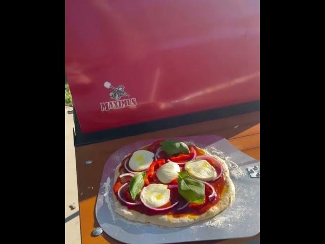 Maximus Portable Pizza Oven