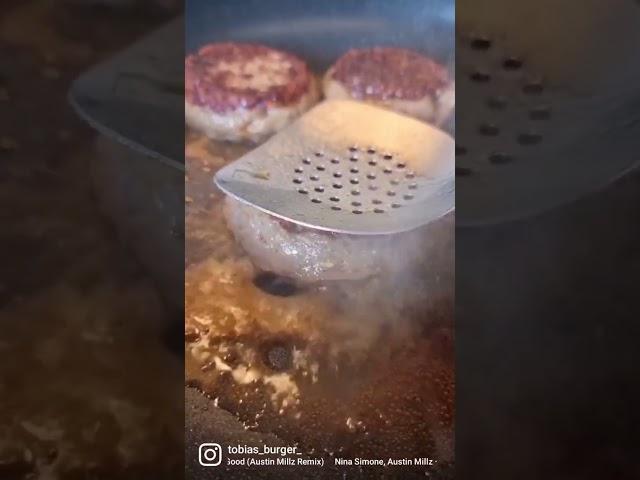 Red Fondue Burger #cheeseburger #burger #fondue #lecker #baselland  #tobias_burger_ #basel #fypシ