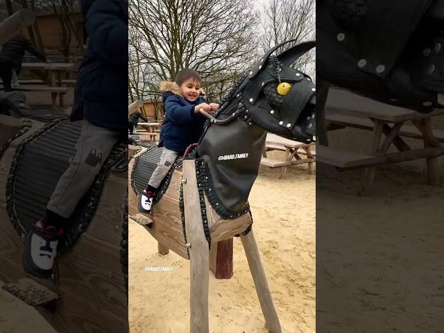 Amazing Horse Ride @hobbledown Hounslow #shorts #viralshorts #ytshorts #fyp #themepark