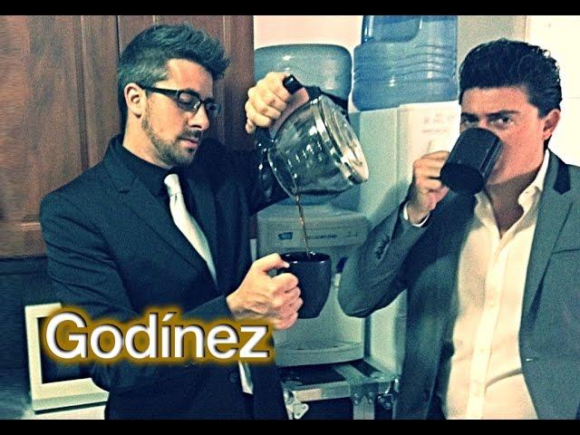 ¿Eres Godínez? ¡Entonces este video es para ti! | Joe & Moy