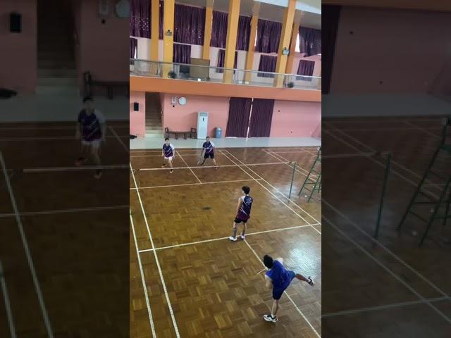 Badminton