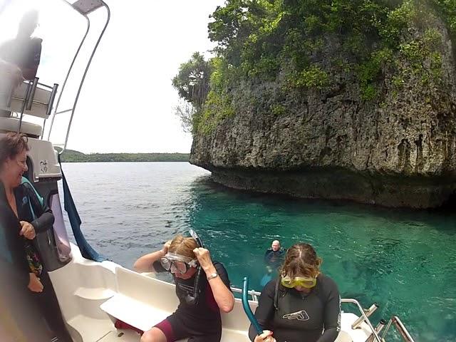 Tonga cave dive