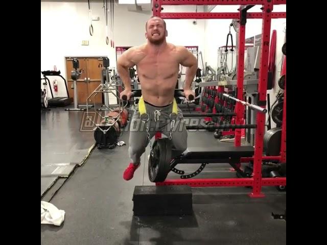 250lb Dip - Kyle Snyder wrestling workout