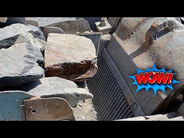 Impact Crusher Working Operations┃ Rock Quarry Crushing Operations ┃  Jaw Crusher Animation, Crusher