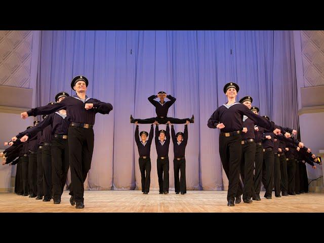 Фрагмент флотской сюиты "День на корабле" - "Яблочко". Балет Игоря Моисеева.