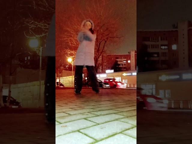 Иду на танцы  #dance #танцытикток #тренд #танцует #танцы #kpop #танцор #рек