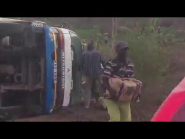 Exclusive: Kenyans caught on camera stealing flour, Standard Digital Videos