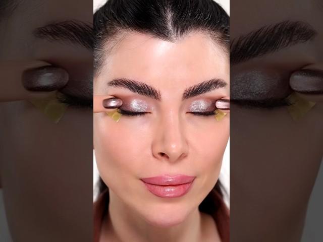 Super Easy 5 min Eye Makeup Hack ️#trending#youtubeshorts#shorts#shortvideo#shortsfeed#viralvideo