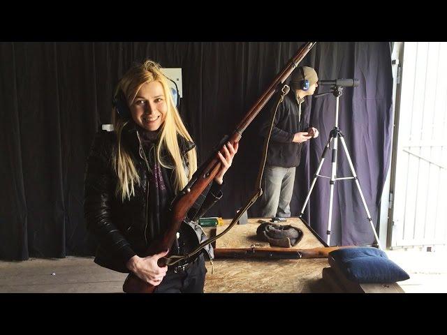 Девушка стреляет из винтовки Мосина 7.62х54мм/ Girl shooting from Mosin rifle 7.62x54mm