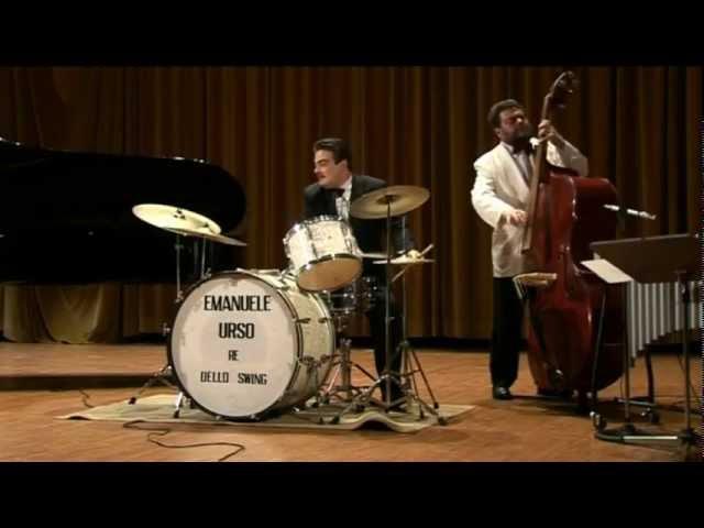 Emanuele Urso "King of Swing" on drums plays "LIZA" Subscribe to @benjamindavid83