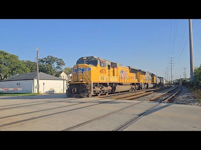 10/05/2024 Brookfield and La Grange IL Railfanning Ft UP SD70M duo and purple lettered bnsf gevo