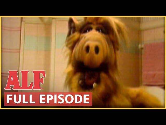 "La Cucaracha" | ALF | FULL Episode: S1 Ep25