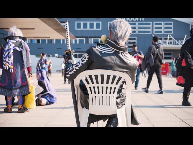 Vergil's chair cosplay at MCM London 2023 - by Zeku_Zilla