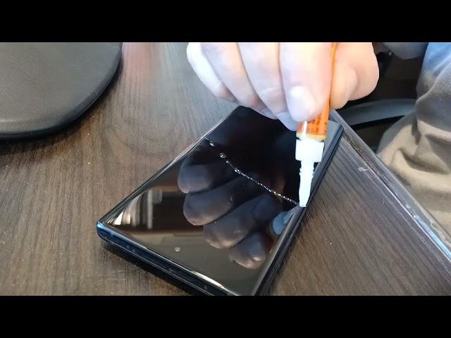 Repair your cracked screen with super glue!