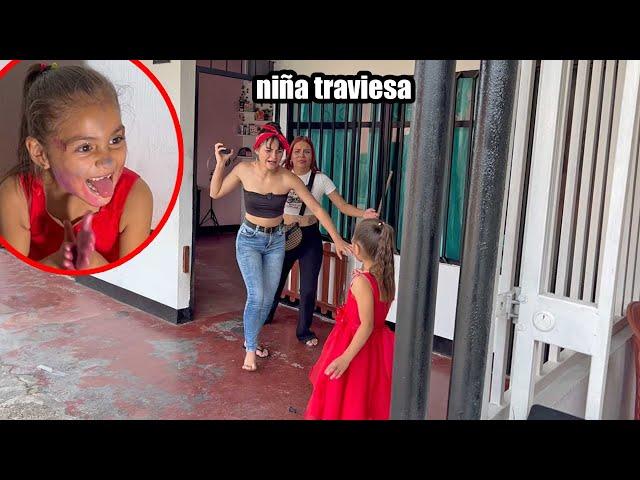 si vas a un negocio asegúrate que tus hijos no se porten así