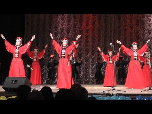 Kalmyk State Ensemble of Song and Dance “Tulip” - Chycherdyk (2014)