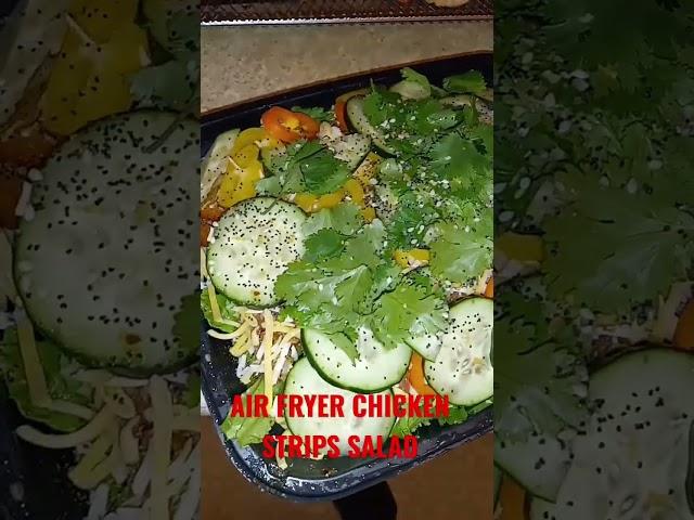 EAT HEALTHY WITH ME CHICKEN STRIP SALAD  #Shorts #dantana773  #Eathealthy