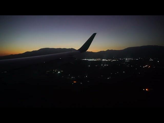 H2243 Landing to Arturo Merino Benítez International Airport(Santiago de Chile)