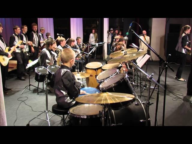 Brazil - Kenny G - Drummer Daniel Varfolomeyev 10 year