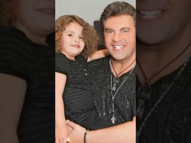 El tiempo pasa, pero aquí seguimos haciendo locuras juntos.  #recuerdos #luceromijares #mijares