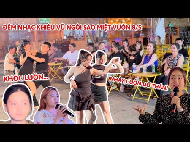 Đêm Khiêu Vũ NSMV 8/5 - 2 chị gái lướt quá cuốn ai nhìn cũng mê, em gái ngồi xem nhảy mà khóc luôn..