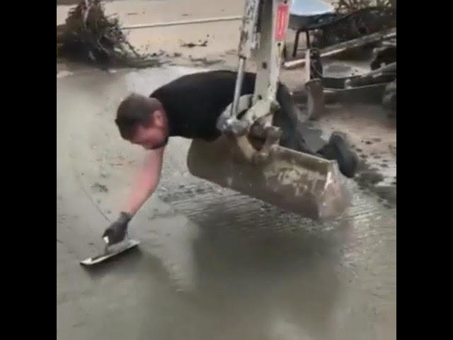 Разровнял поверхность
