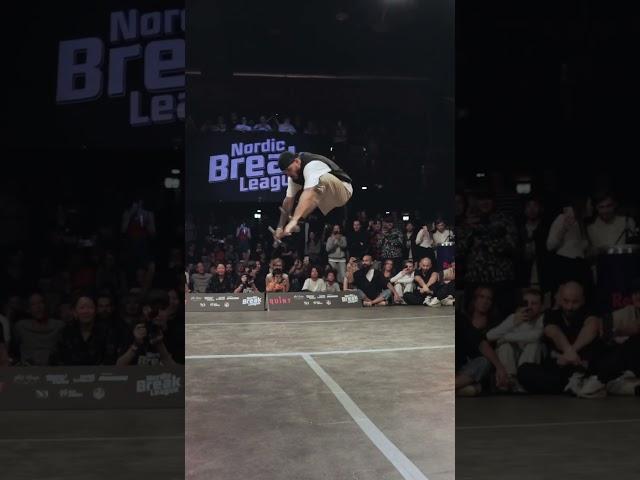 Bboy Samuka at Nordic Break League. With a super strong round!