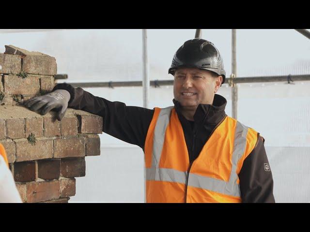 George Clarke's Old House New Home S09E03 Hove and Upton Grey