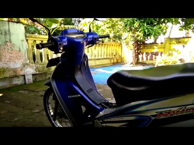 Detil Tampilan Honda Kharisma X 125D - Motor Lama