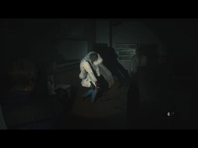 Female zombie are tough in RE 2 Remake