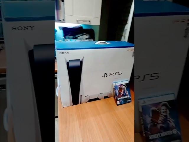 I got ps5!! :D