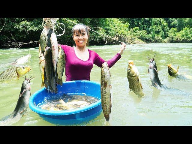 How to fishing with a hook in a flooded river - Catch a lot of fish goes to the market sell