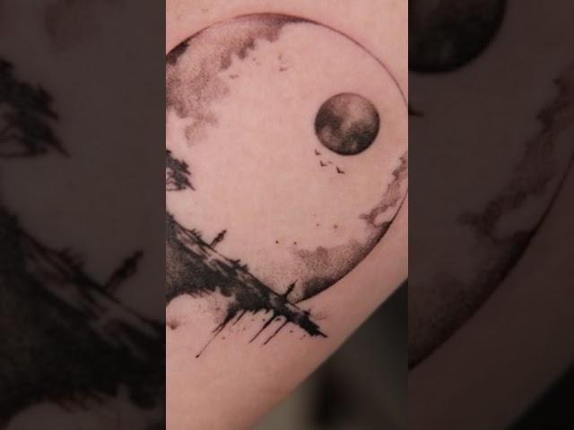 Тату луна | тату на руке #tattoo #татуировка #тату #татупитер #татуспб #art #moon #moonlight #pics