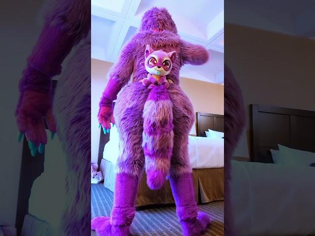 ONE HOUR LEFT!!! DID U GET ONE?!? #furry #fursuiter #fursuit #furries #furryfandom