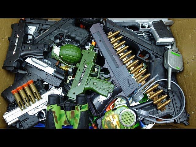 Military Toy Guns Box! Toy Guns and Equipment Most Used by Soldiers - Pistol and Rifles