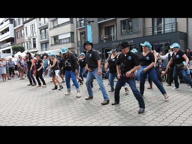 Line Dance Red Hot Salsa