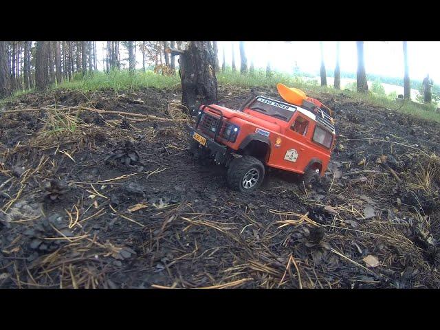 3D printed Land Rover Defender with modified WPL axles