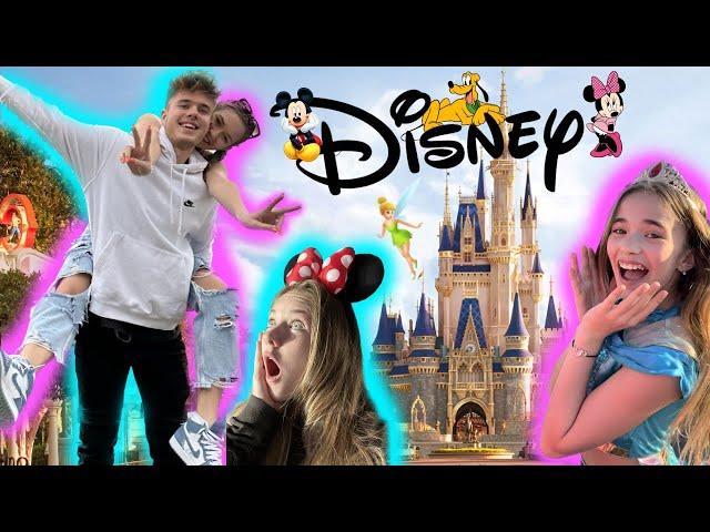 Zasekli jsme se na atrakci v DISNEYLANDU!!! *Disneyland s Emi rodinou