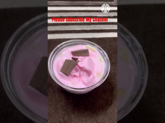 Strawberry Falooda | instant Home￼Make Strawberry Falooda Recipe ￼#shorts #ytshorts #food #chocolate