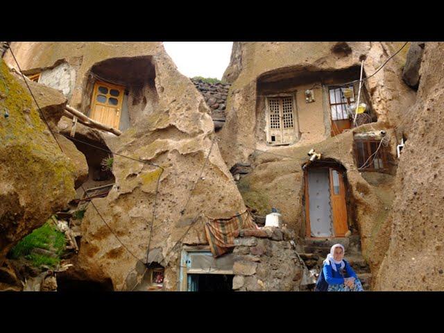 Pieces of life in the rocky and old village of Iran: Kandovan